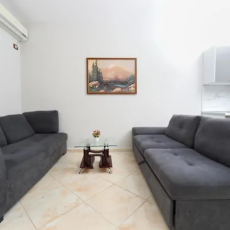 Mary Appartement Vlorë