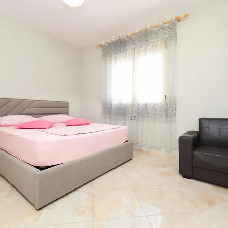 Mary Apartman